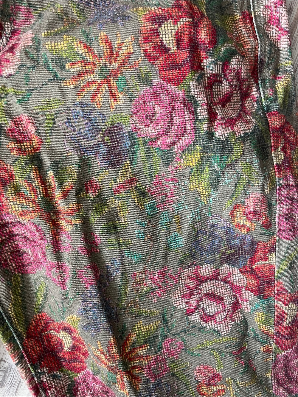 Anthropologie Pilcro Letterpress Green Floral Jeans NWOT Sz 28 - Picture 3 of 5